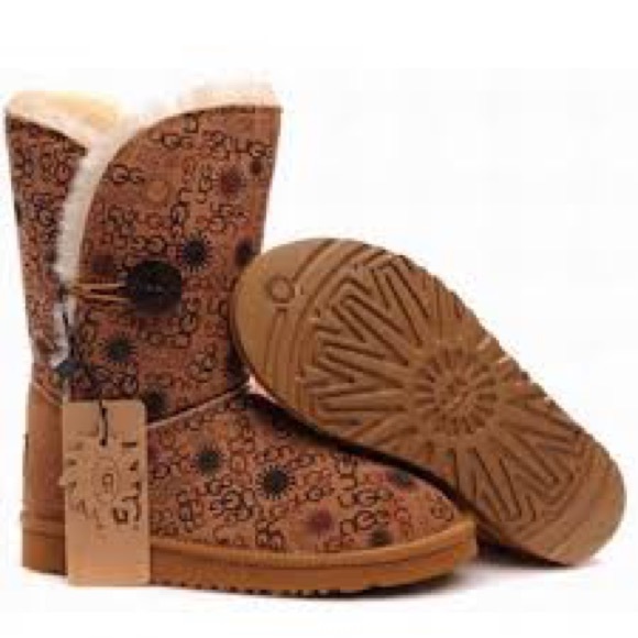 UGG Shoes - LIMITED EDITION Uggs